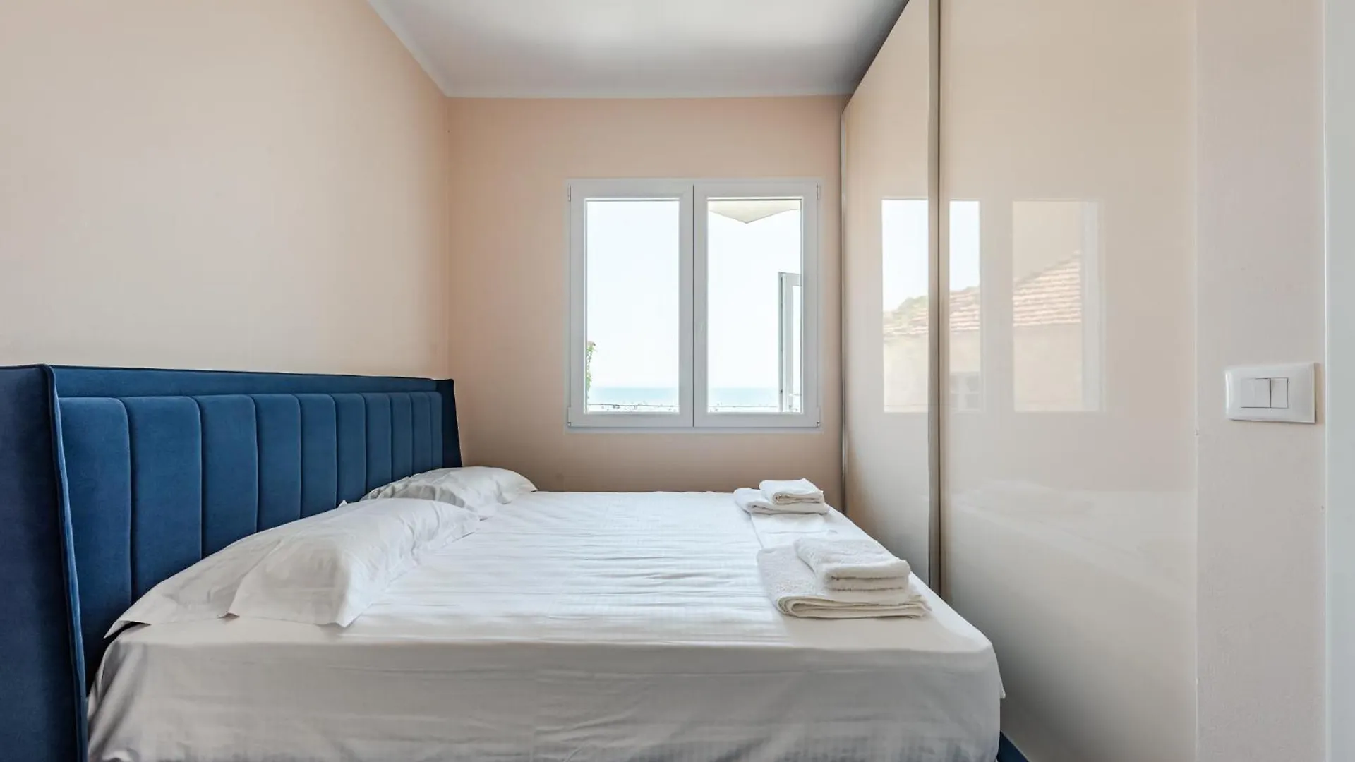 Modern Mirage Apartment Durres