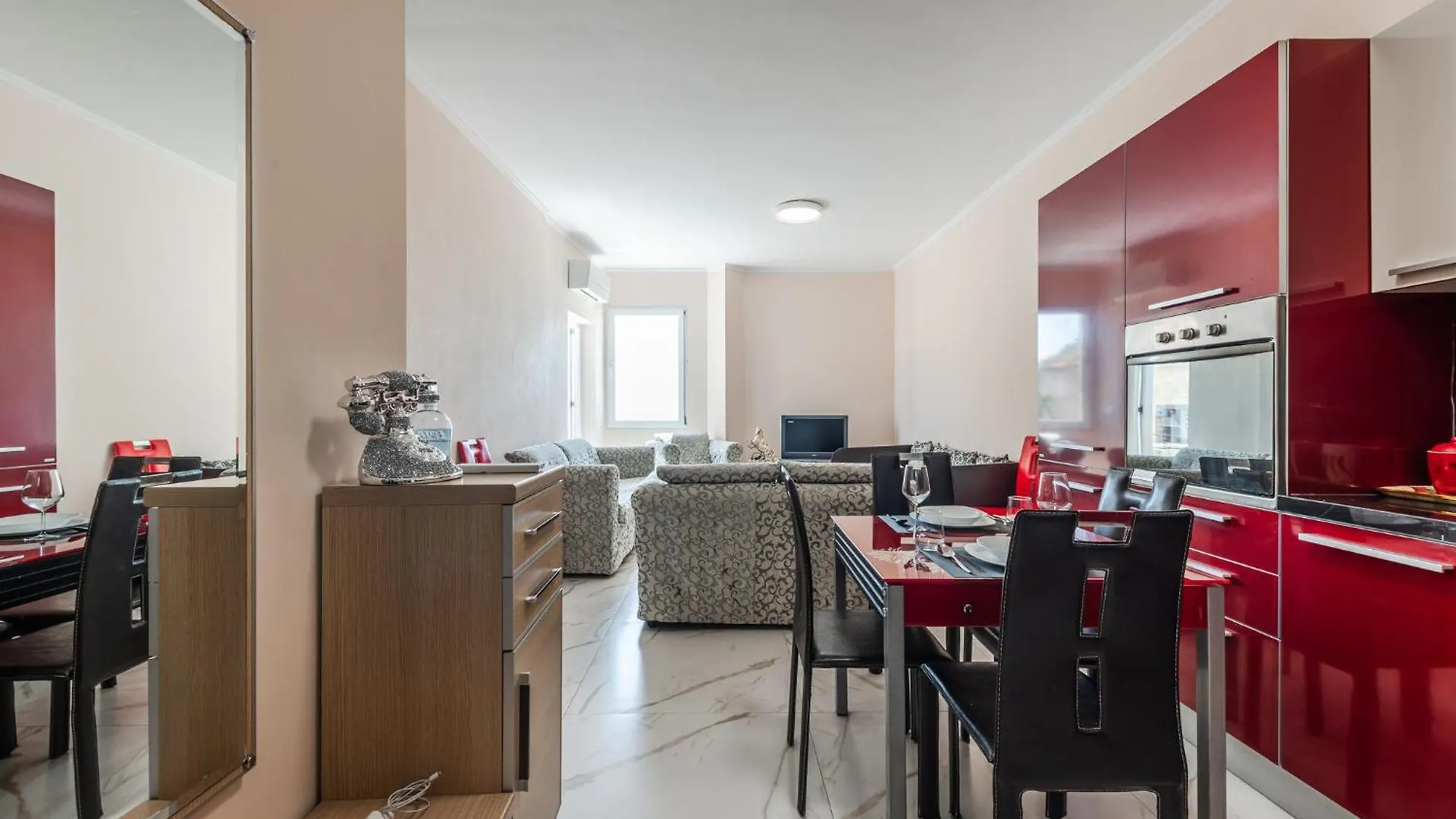 Modern Mirage Apartment Durres